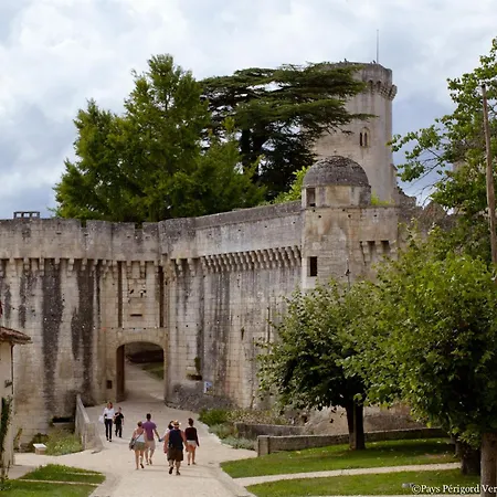 Maison Familiale Authentique, Calme Et Rustique *