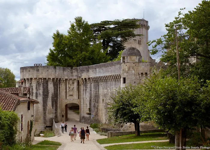 Maison Familiale Authentique, Calme Et Rustique *